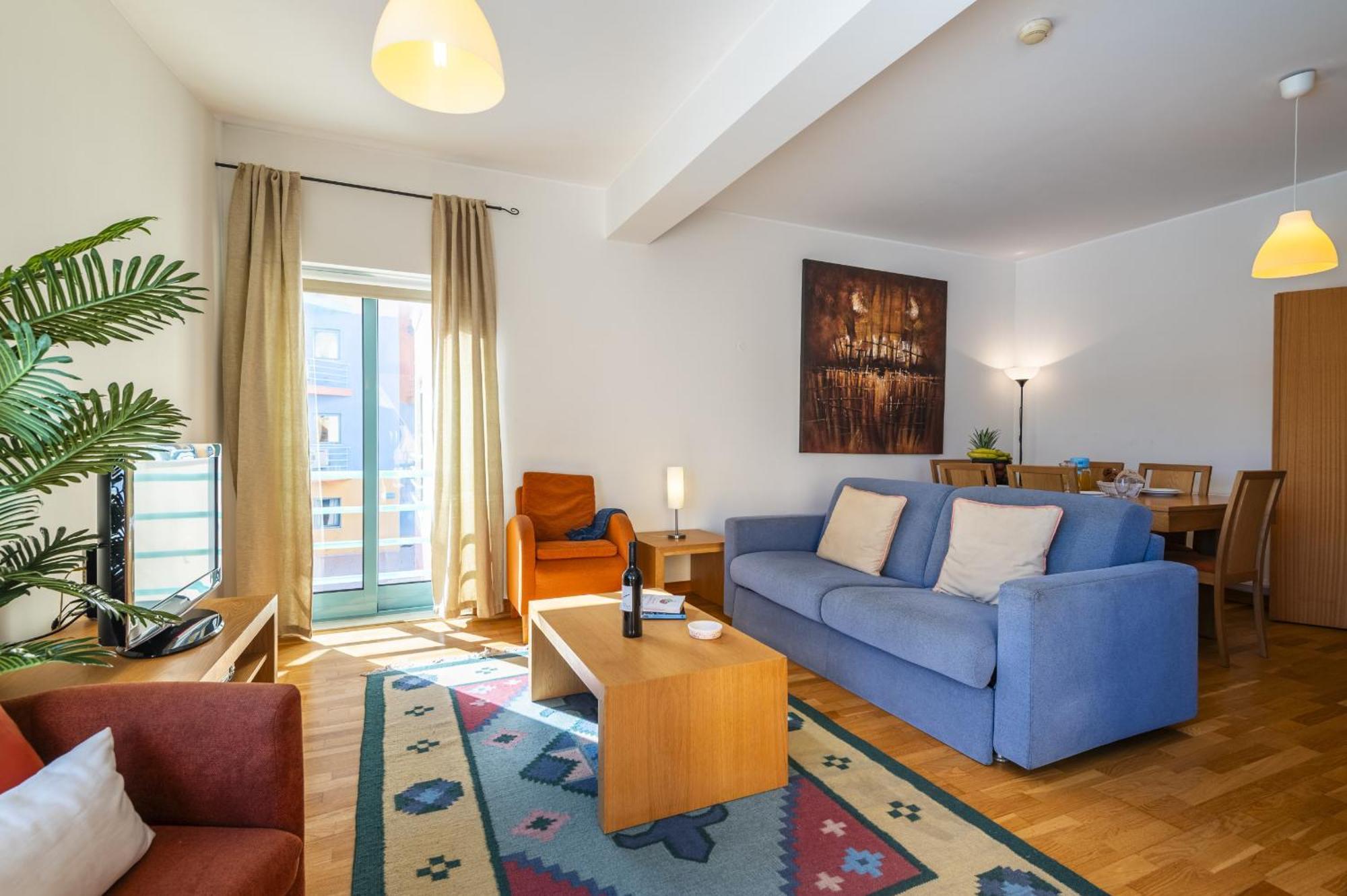 Marina Breeze Apartment With Pool - 900M From The Beach Албуфейра Екстериор снимка