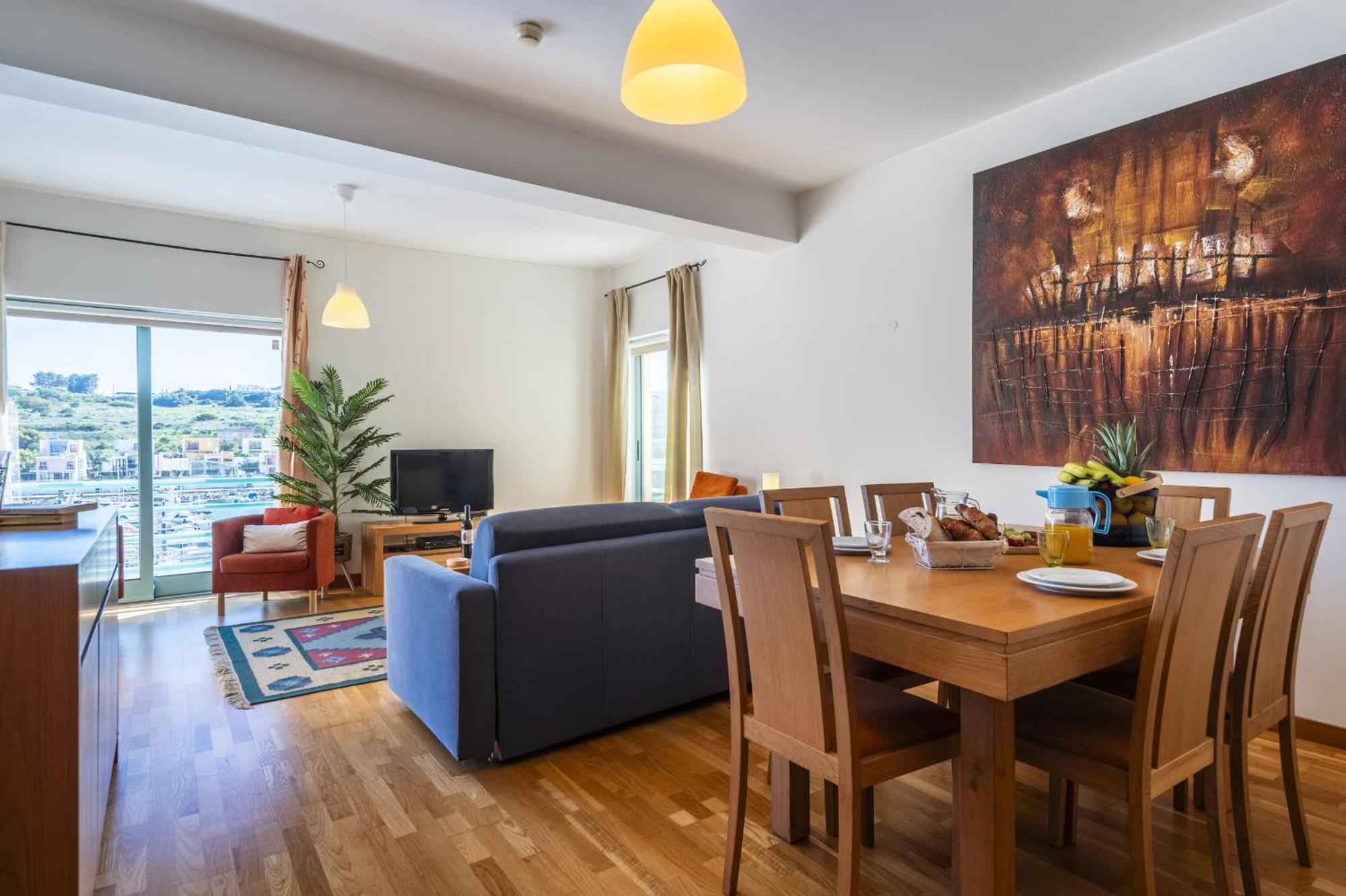 Marina Breeze Apartment With Pool - 900M From The Beach Албуфейра Екстериор снимка